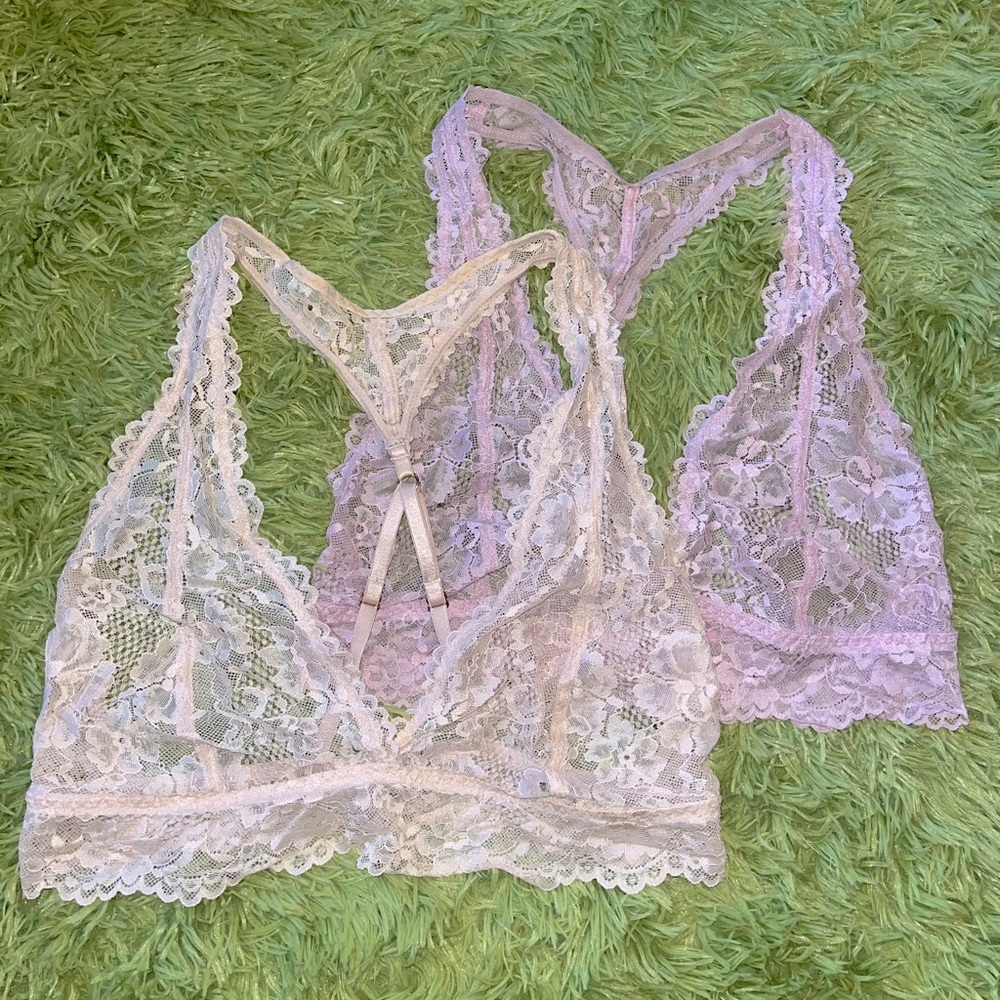 set of 2 savage x fenty floral lace racerback bralettes